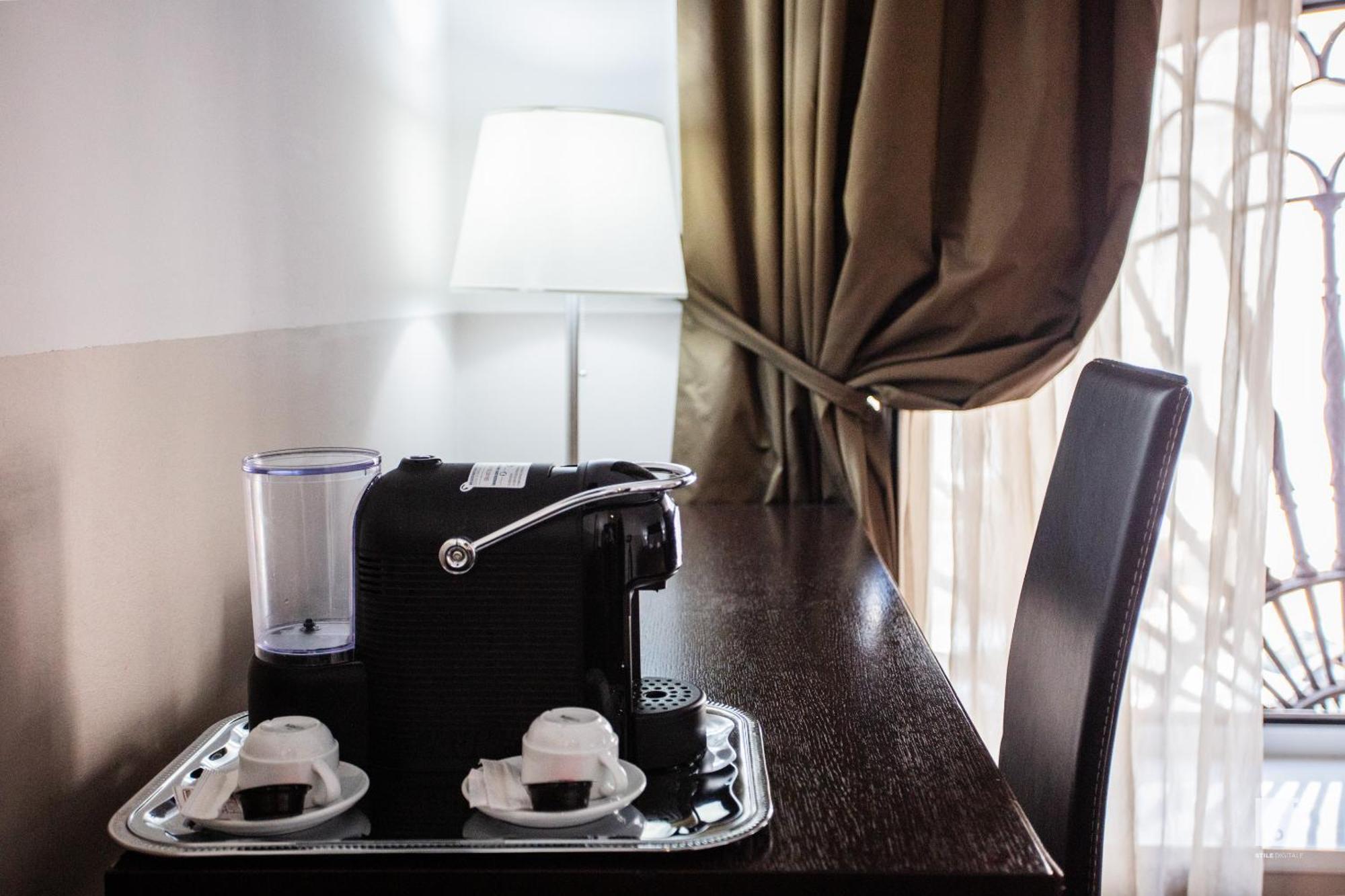 Hotel Boutique Nazionale Roma Ngoại thất bức ảnh
