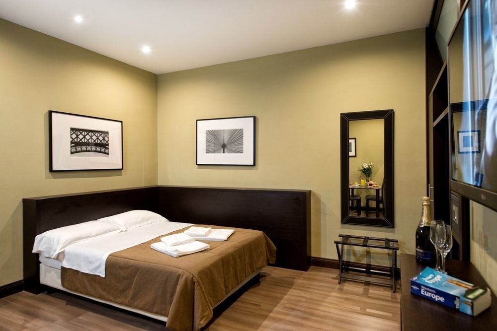 Hotel Boutique Nazionale Roma Ngoại thất bức ảnh